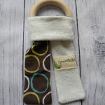 Organic Maple Teething Ring Green